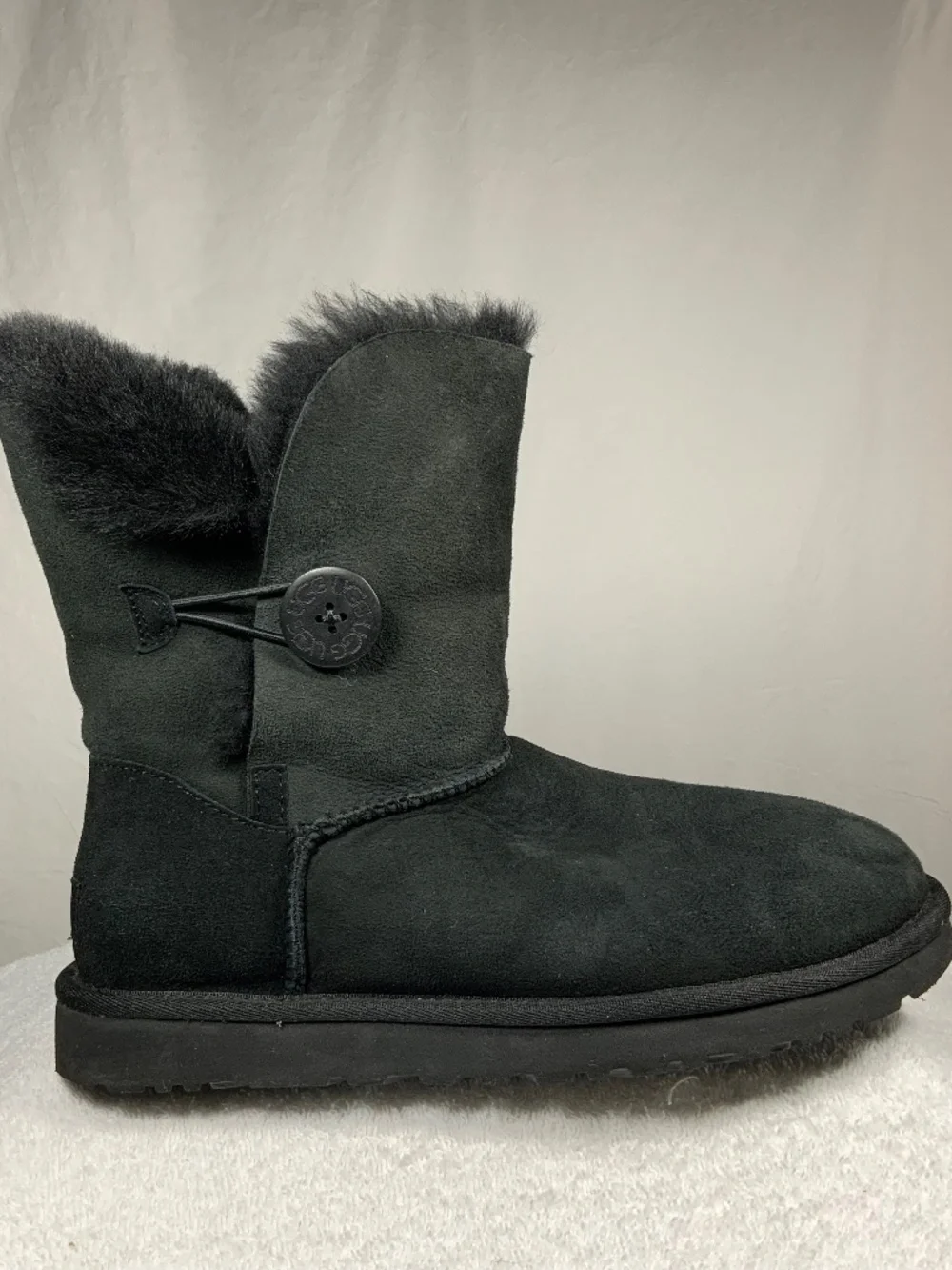 Near New UGG Black Baily Button Boot - Size 8